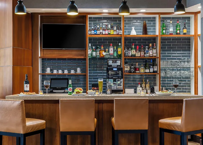 Hyatt Place Phoenix - Fashion Center 3*