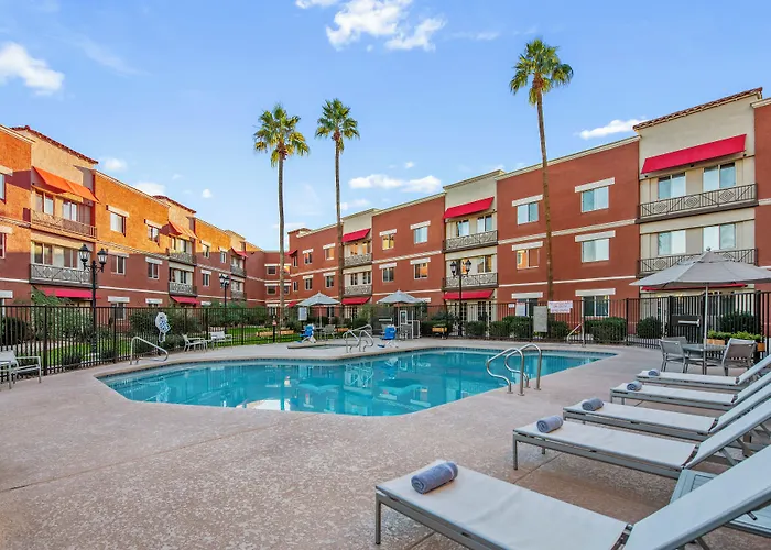 Hyatt Place Phoenix - Fashion Center 3*
