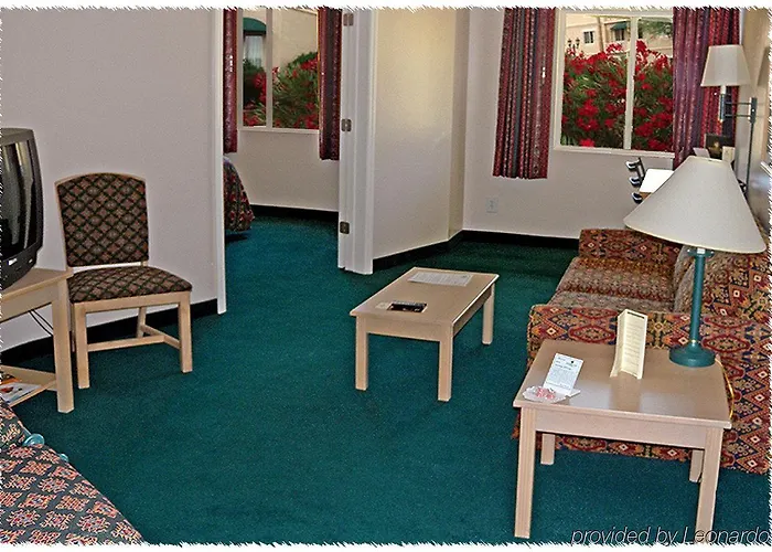 Hyatt Place Phoenix - Fashion Center Hotel 3*